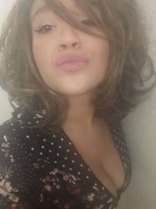 Lindsay Deaton - Baby Saskatoon, Canada